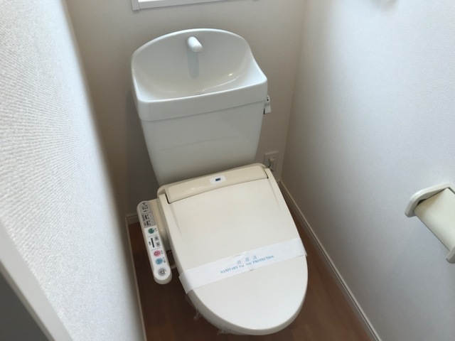 トイレ　トイレ