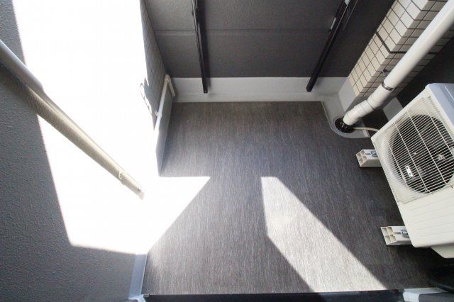 バルコニー　（別タイプ参考写真）グランカーサ文京千石　　文京区千石4