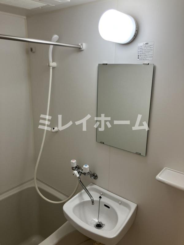 メゾンバティス羽田Iの風呂写真