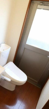 トイレ　ゆったりとした空間のトイレです