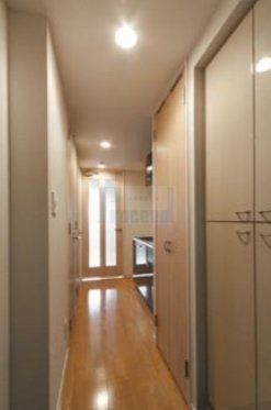 玄関　※別部屋参考写真※現況優先です