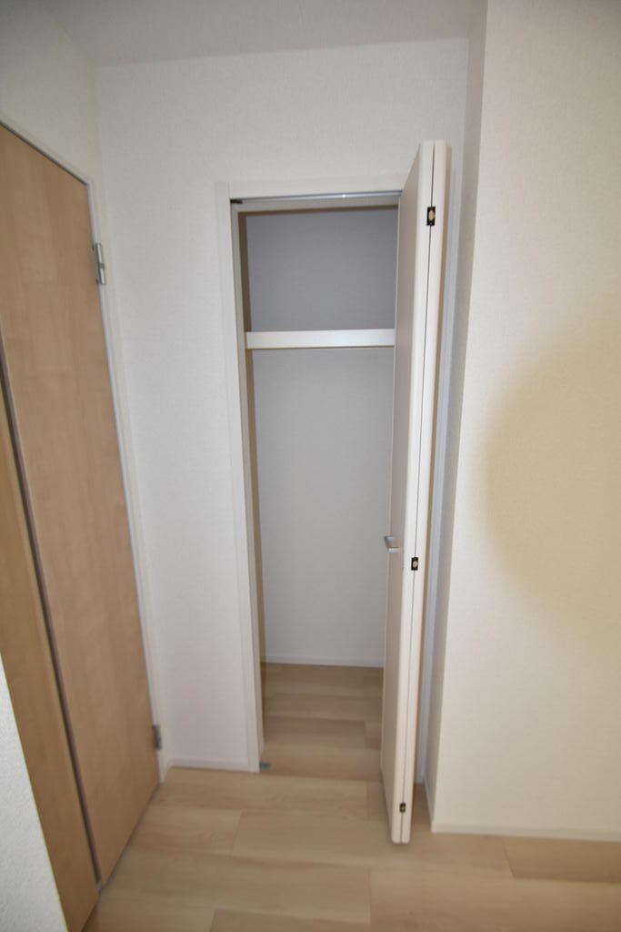 その他設備　LDK収納付いています。