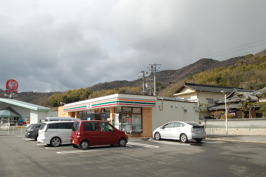 コンビニ　セブンイレブン備前畠田店（コンビニ）まで769m