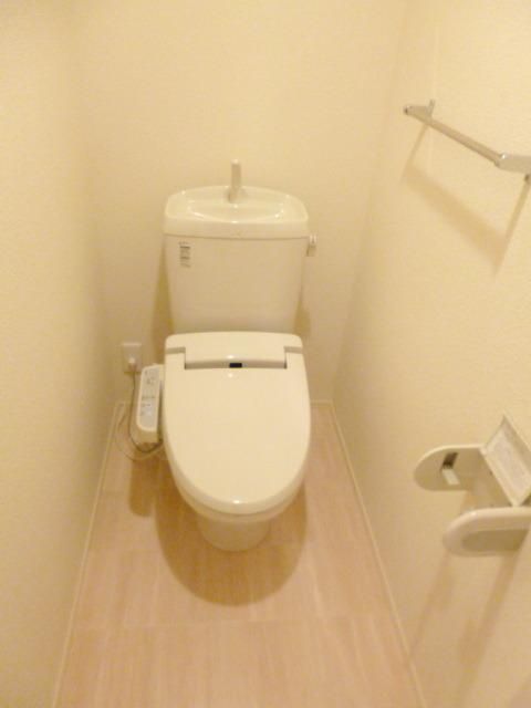 ヘリオス吉川美南 クロノスのトイレ写真