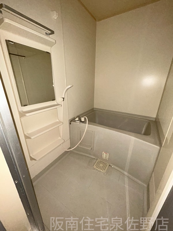 南海本線 樽井駅 徒歩8分 3階建 築34年の風呂写真
