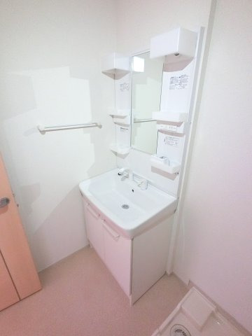 ＪＲ成田線 安食駅 徒歩7分 2階建 築13年の内装写真