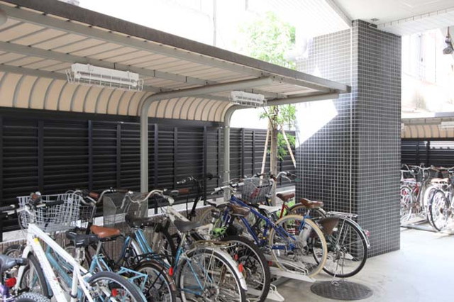 都営大江戸線 牛込柳町駅 徒歩2分 13階建 築19年のその他写真