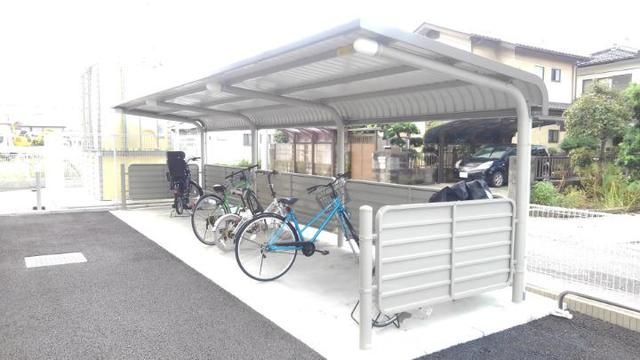 東武伊勢崎線 花崎駅 徒歩27分 3階建 築9年の外観写真