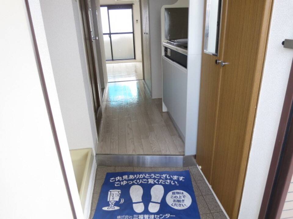 玄関　玄関