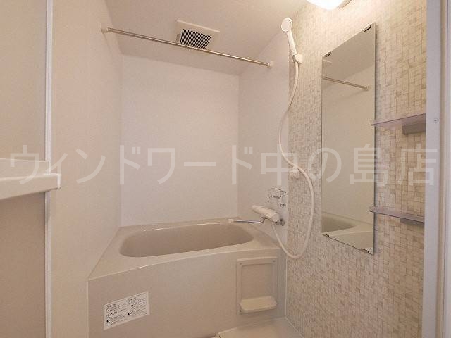 バス・シャワールーム　詳細は、ウィンドワード中の島店までご相談下さい。