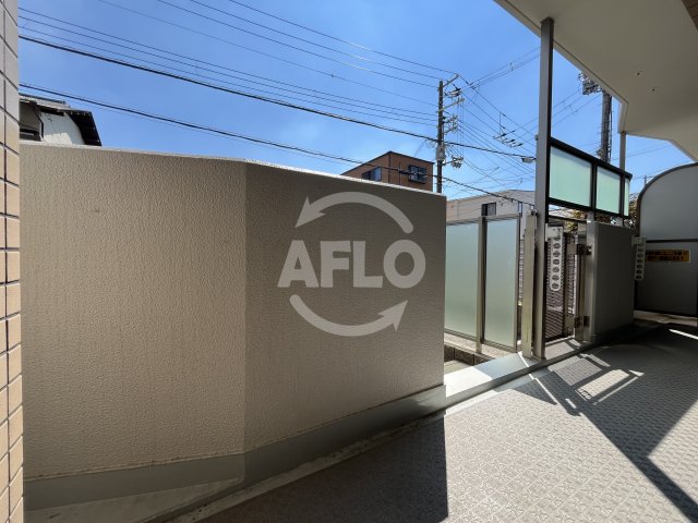 バルコニー　サンシャイン江坂　バルコニー