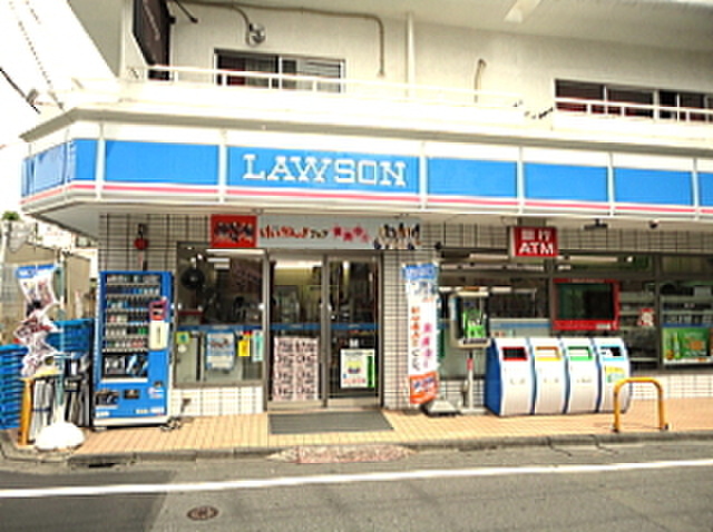 コンビニ　ローソン（コンビニ）まで136m