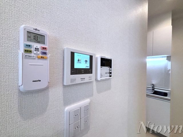 セキュリティ　モニター付きインターホンです