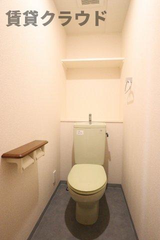 トイレ　コンパクトで使いやすいトイレです