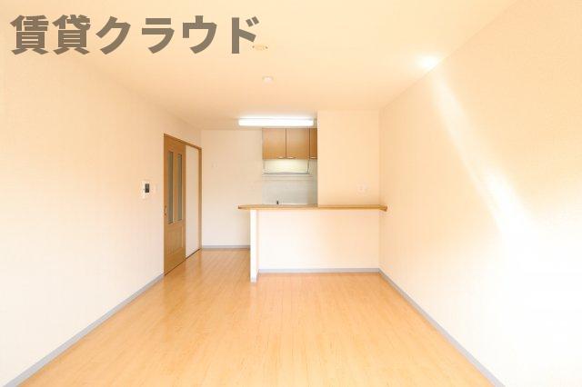 居室・リビング　ゆったり過ごせる居間です