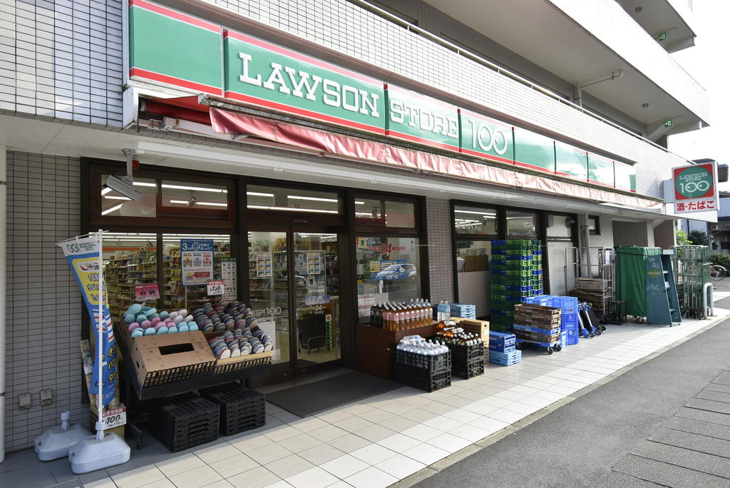 コンビニ　ローソンストア100川崎登戸店（コンビニ）まで223m