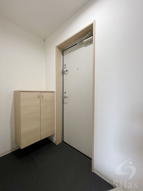 玄関　同仕様施工