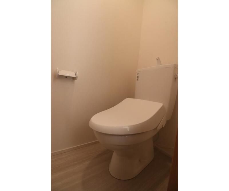 フォレストメゾン北上尾E棟のトイレ写真
