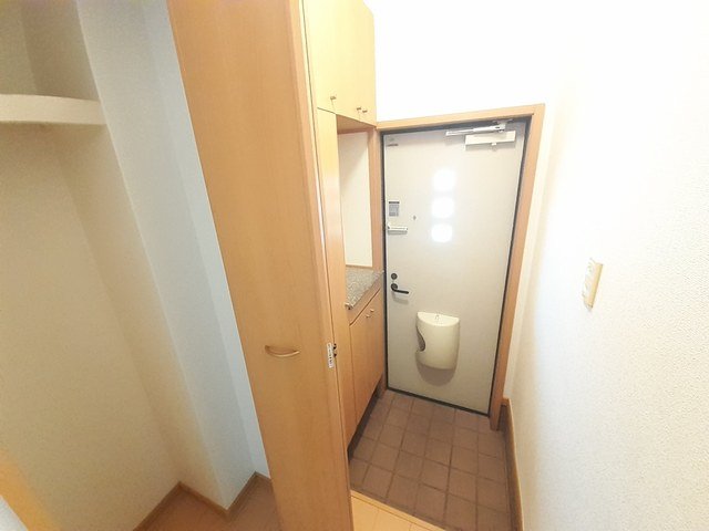 玄関　きれいな玄関です