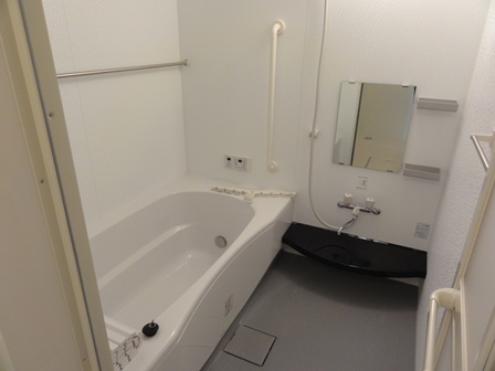 バス・シャワールーム　追い焚き付きです★