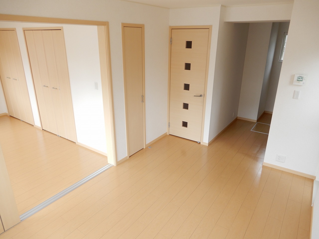 メルヴェイユII番館の居間写真