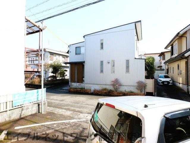 バルコニー　落ち着いた時間を過ごせるバルコニーです