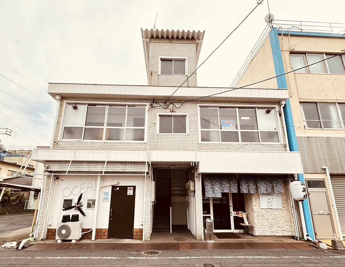 横井コーポの建物外観