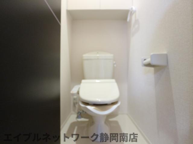 トイレ　トイレもきれいです