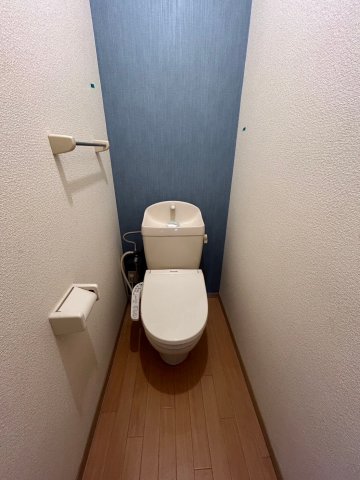 【千葉市中央区都町のアパートのトイレ】