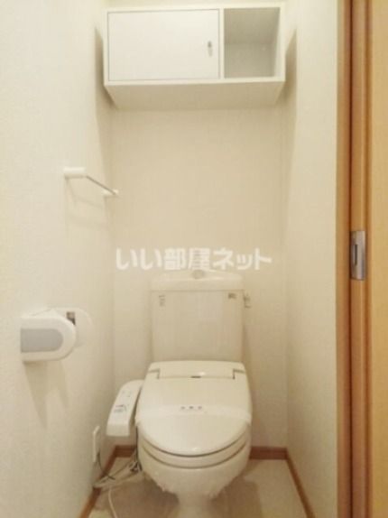 【メゾン・ノワールのトイレ】