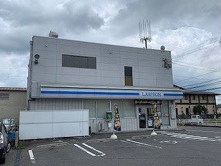 コンビニ　ローソン奈良柏木東店（コンビニ）まで365m