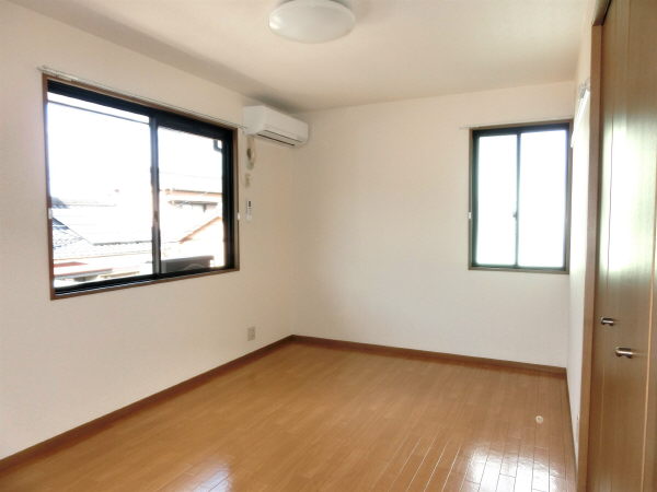 その他部屋・スペース　北側の洋室です。