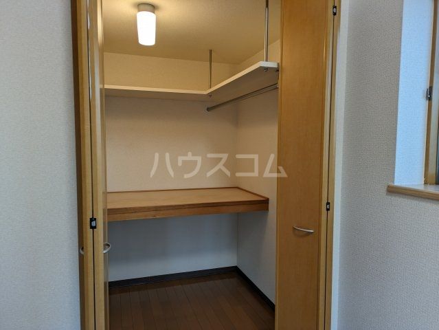 【名古屋市北区垣戸町のマンションの収納】