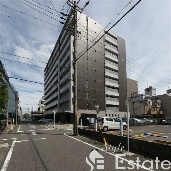 名古屋市千種区今池のマンションの建物外観