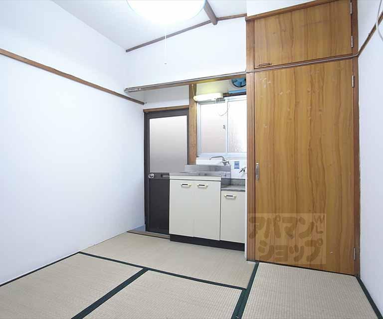 居室・リビング　１８号室写真使用