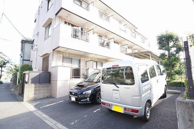 【Ｐａｒｋ　Ｍａｉｓｏｎ　北の台の駐車場】