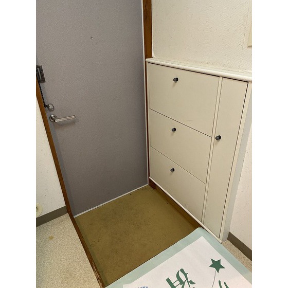玄関　１０３のお部屋です