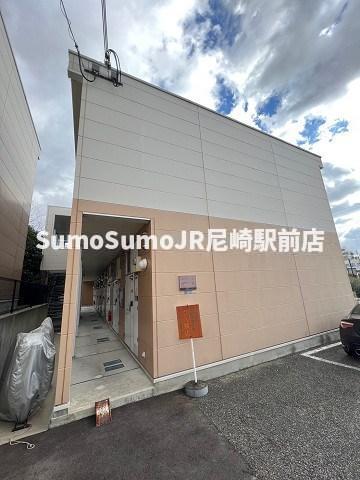建物外観　落ち着いた雰囲気の外観です