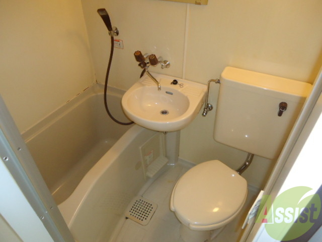 バス・シャワールーム