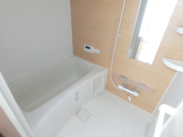 バス・シャワールーム　同間取り参考写真