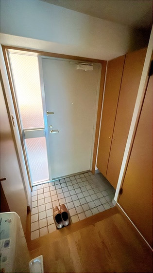 玄関　他号室のお写真です