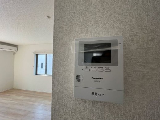 セキュリティ　TVモニター付きインターホンです！