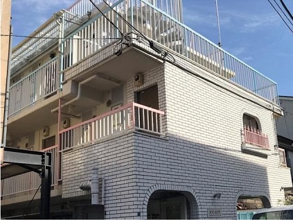 建物外観　メゾン余丁町