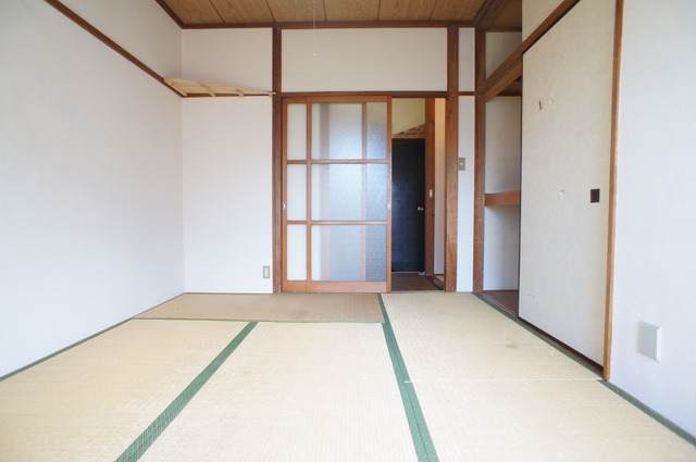 その他部屋・スペース　しっとりと落ち着いた雰囲気の和室なので、毎日快適ですね。