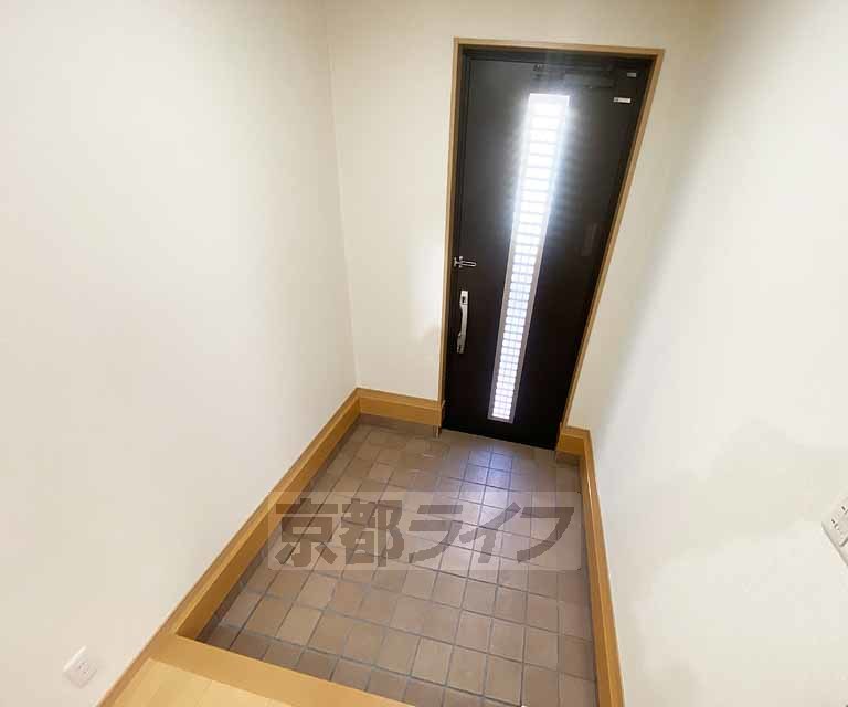 玄関　スペースに余裕があります