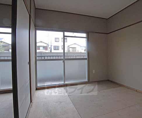 居室・リビング　和室がいいですね（まだ畳入ってないです）