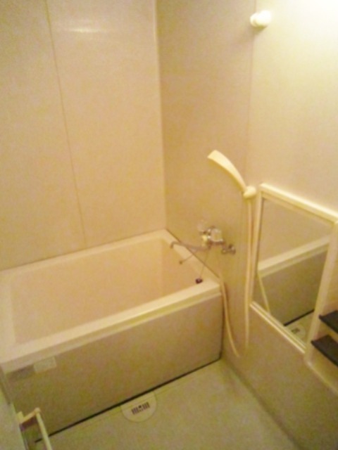 バス・シャワールーム　別室参照