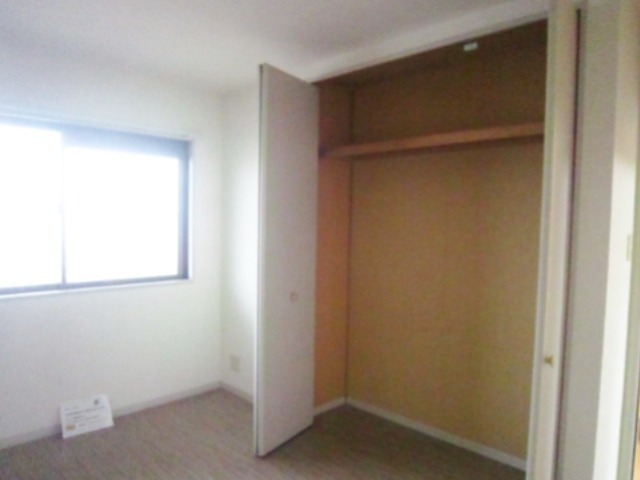 収納　別室参照