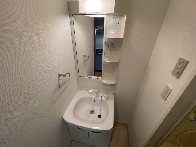 洗面設備　リアライズ代官町