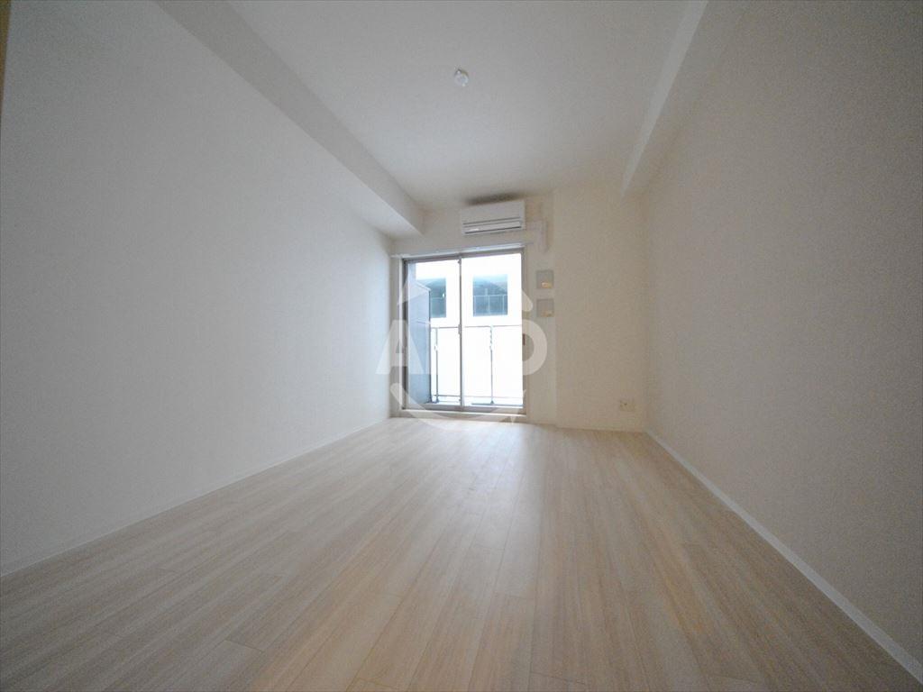 居室・リビング　コンフォリア心斎橋ＥＡＳＴ　洋室